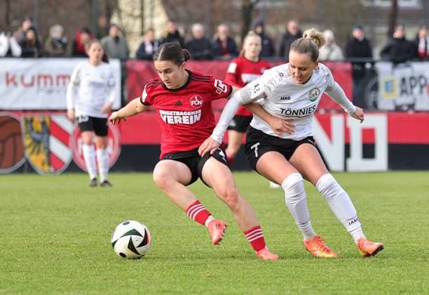 08 12 2024 Soccer Season 2024 2025 2 Women Soccer Bundesliga 12 Matchday 1 FC Nürnberg FCN Club Clubfrauen FSV Gütersloh 2009 Sportfoto Zink DaMa xdaxmax Marina Scholz 7, 1 FC Nürnberg FCN Melanie Schuster 7, FSV Gütersloh