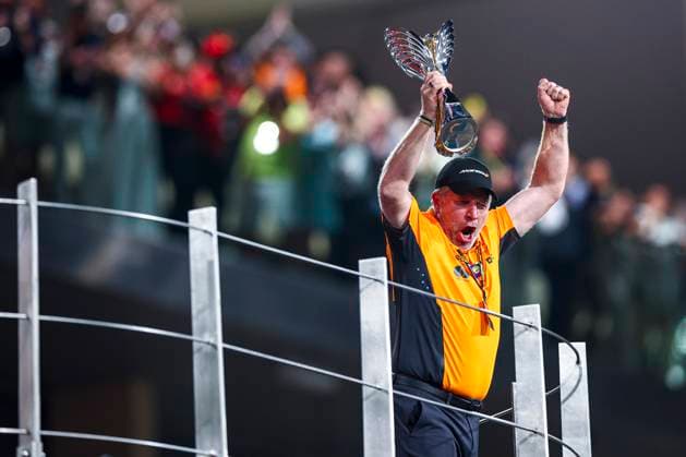 Zak Brown, CEO of McLaren celebrates in the podium, Race, F1 Grand Prix of Abu Dhabi, Yas Marina Circuit on December 08, 2024 in Abu Dhabi, United Arab Emirates Photo by Diogo Cardoso DeFodi Images Zak Brown, CEO of McLaren celebrates in the podium, Race, F1 Grand Prix of Abu Dhabi, Yas Marina Circuit on December 8, 2024 in Abu Dhabi, United Arab Emirates Photo by Diogo Cardoso DeFodi Images Defodi 645 f1abu20241208 060 Defodi-645