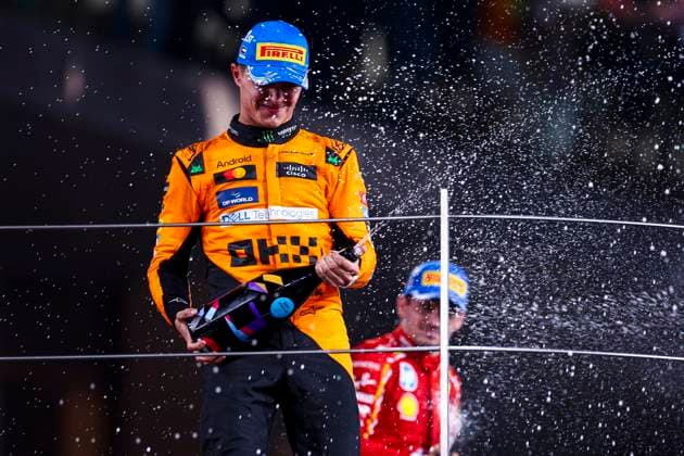 Lando Norris of Great Britain and McLaren celebrates on the podium, Race, F1 Grand Prix of Abu Dhabi, Yas Marina Circuit on December 08, 2024 in Abu Dhabi, United Arab Emirates Photo by Diogo Cardoso DeFodi Images Lando Norris of Great Britain and McLaren celebrates in the podium, Race, F1 Grand Prix of Abu Dhabi, Yas Marina Circuit on December 8, 2024 in Abu Dhabi, United Arab Emirates Photo by Diogo Cardoso DeFodi Images Defodi 645 f1abu20241208 063 Defodi-645