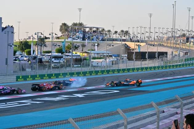 Formula 1 Etihad Airways Abu Dhabi Grand Prix 2024 08 12 2024, Yas Marina Circuit, Abu Dhabi, Formula 1 Etihad Airways Abu Dhabi Grand Prix 2024 , in the picture accident between Max Verstappen NLD , Oracle Red Bull Racing and Oscar Piastri AUS , McLaren F1 Team nordphotoxGmbHx xBratic nph00250