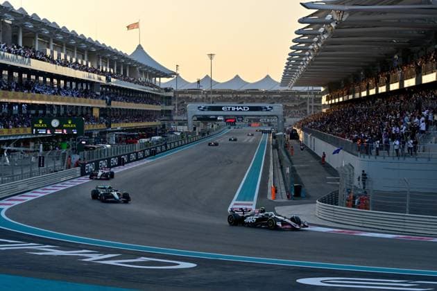 Formula 1 Etihad Airways Abu Dhabi Grand Prix 2024 08 12 2024, Yas Marina Circuit, Abu Dhabi, Formula 1 Etihad Airways Abu Dhabi Grand Prix 2024 , pictured Nico Hülkenberg DEU , MoneyGram Haas F1 Team nordphotoxGmbHx xBratic nph00250