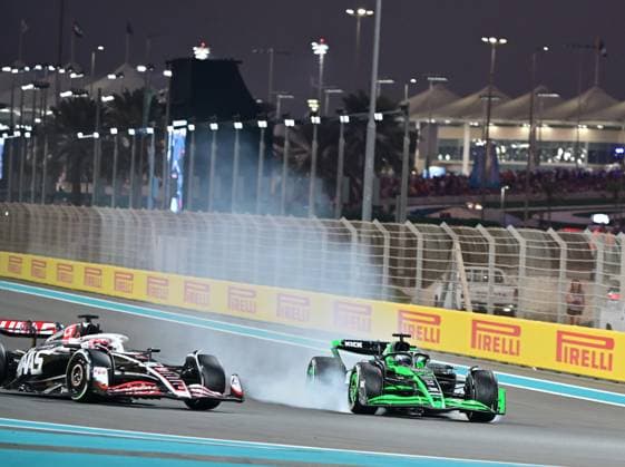 08 12 2024, Yas Marina Circuit, Abu Dhabi, Formula 1 Etihad Airways Abu Dhabi Grand Prix 2024 , in the picture accident between Valtteri Bottas FIN , Stake F1 Team Kick Sauber and Kevin Magnussen DNK , MoneyGram Haas F1 Team Photo by Hasan Bratic DeFodi Images Defodi 506 20241208 hbr 13986