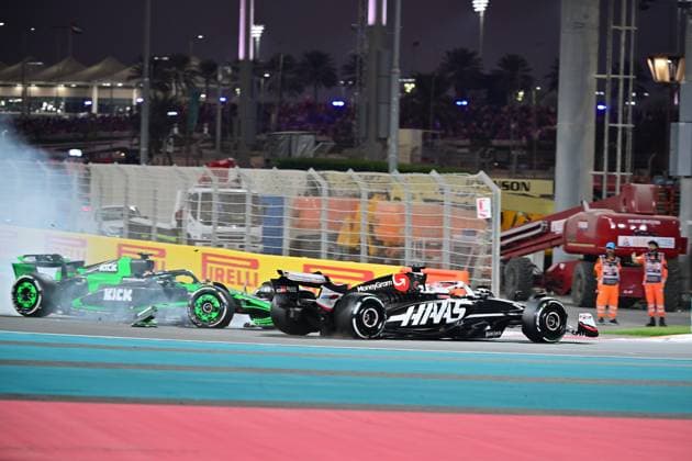 08 12 2024, Yas Marina Circuit, Abu Dhabi, Formula 1 Etihad Airways Abu Dhabi Grand Prix 2024 , in the picture accident between Valtteri Bottas FIN , Stake F1 Team Kick Sauber and Kevin Magnussen DNK , MoneyGram Haas F1 Team Photo by Hasan Bratic DeFodi Images Defodi 506 20241208 hbr 13992