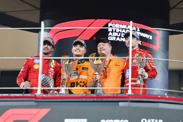 Zak Brown CEO Mclaren Racing , Lando Norris McLaren Formula 1 Team, 04 , Charles Leclerc Scuderia Ferrari HP, 16 , Carlos Sainz Scuderia Ferrari HP, 55 , Race, ARE, Formula 1 World Championship, Abu Dhabi Grand Prix, Yas Marina Circuit, 08 12 2024 ARE, Formula 1 World Championship, Abu Dhabi Grand Prix, United Arab Emirates, Yas Marina Circuit, 08 12 2024 Abu Dhabi Copyright: xEibner-Pressefoto AnnikaxGrafx EP_AGF
