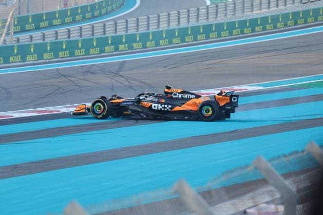 Oscar Piastri McLaren Formula 1 Team, 81 , Race, ARE, Formula 1 World Championship, Abu Dhabi Grand Prix, Yas Marina Circuit, 08 12 2024 ARE, Formula 1 World Championship, Abu Dhabi Grand Prix, United Arab Emirates, Yas Marina Circuit, 08 12 2024 Abu Dhabi Copyright: xEibner-Pressefoto AnnikaxGrafx EP_AGF