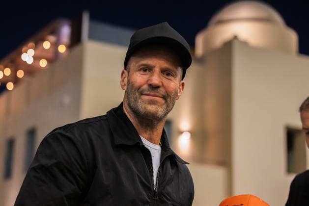 Sport Bilder des Tages Yas Marina Circuit, Abu Dhabi, United Arab Emirates 8.December.2024; Jason Statham of Great Britain and actor during Formula One Abu Dhabi GP  (275664479)