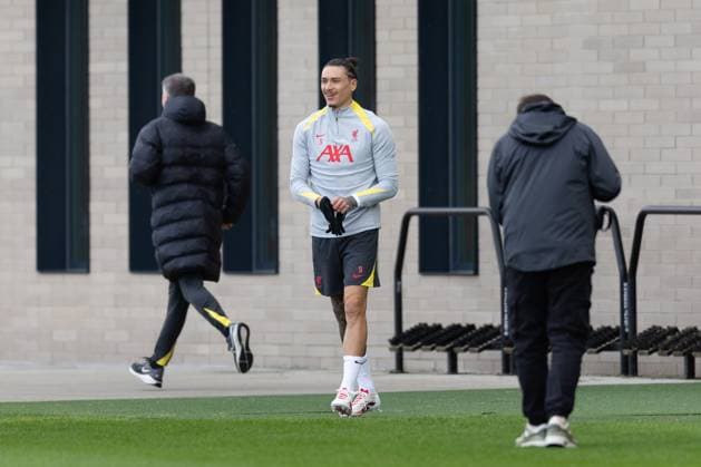 Football - UEFA Champions League - League Phase - Girona FC v Liverpool FC - MD-1 LIVERPOOL, ENGLAND - Monday, December 9, 2024: Liverpool s Darwin Nunez during a training session at the AXA Training Centre ahead of the UEFA Champions League match between Girona FC and Liverpool FC. (Photo by Jessica Hornby Propaganda) LIVERPOOL AXA Training Centre MERSEYSIDE ENGLAND  Copyright: xDavidxRawcliffex P2024-12-09-JH_LFC_Training_Girona-29