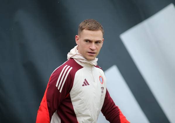 Munich, Germany, 09 December 2024 Football, Men, Season 2024 2025, FC Bayern Munich, Säbener Strasse, Training ground, Final training, Champions League Joshua Kimmich FC Bayern Munich head, upper body on the way to the training ground, looking to the right