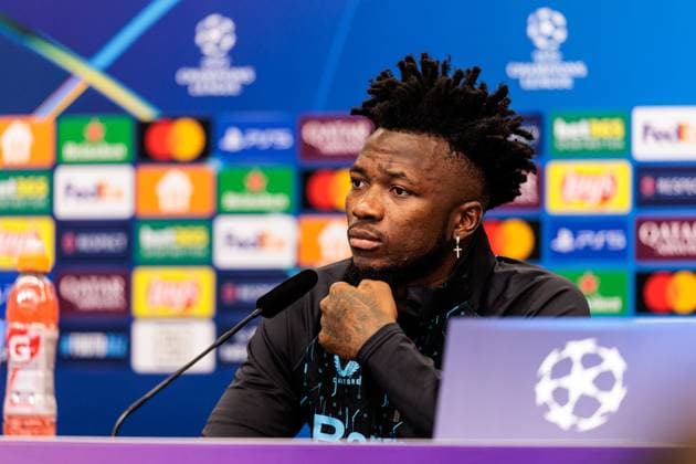 UEFA Champions League final training Bayer 04 Leverkusen 09 12 2024 Edmond Tapsoba Bayer 04 Leverkusen, 12 during the press conference UEFA Champions League final training Bayer 04 Leverkusen before the match against Inter Milan, Leverkusen, BayArena on 09 12 2024 Copyright: xBEAUTIFULxSPORTS Wunderlx