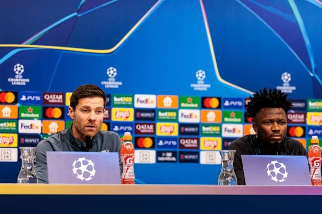 UEFA Champions League final training Bayer 04 Leverkusen 09 12 2024 Xabi Alonso head coach Bayer 04 Leverkusen , Edmond Tapsoba Bayer 04 Leverkusen, 12 during the press conference UEFA Champions League final training Bayer 04 Leverkusen before the match against Inter Milan, Leverkusen, BayArena on 09 12 2024 Copyright: xBEAUTIFULxSPORTS Wunderlx