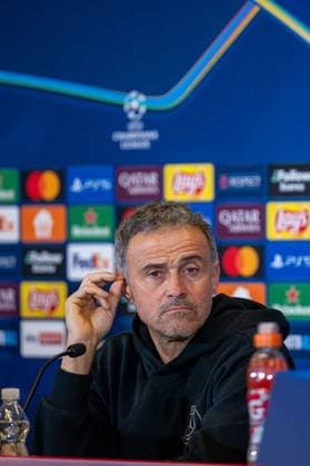 SOCCER - UEFA CL, RBS vs PSG SALZBURG,AUSTRIA,09.DEC.24 - SOCCER - UEFA Champions League, Red Bull Salzburg vs Paris Saint German, preview, press conference, PK, Pressekonferenz PSG. Image shows head coach Luis Enrique (PSG).  GEPAxpictures xWolfgangxKofler