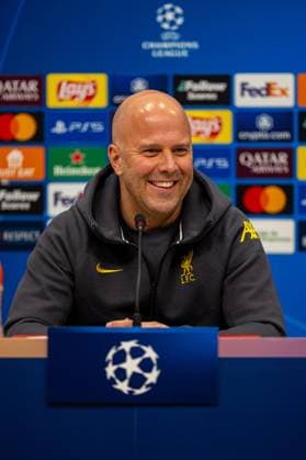 Football - UEFA Champions League - League Phase - Girona FC v Liverpool FC - MD-1 GIRONA, SPAIN - Monday, December 9, 2024: Liverpool s head coach Arne Slot during a press conference, PK, Pressekonferenz at Estadi Montilivi ahead of the UEFA Champions League Matchday 6 game between Girona FC and Liverpool FC. (Photo by David Rawcliffe Propaganda) GIRONA Estadi Montilivi CATALONIA SPAIN  Copyright: xDavidxRawcliffex P2024-12-09-Girona_Liverpool_MD-1-12