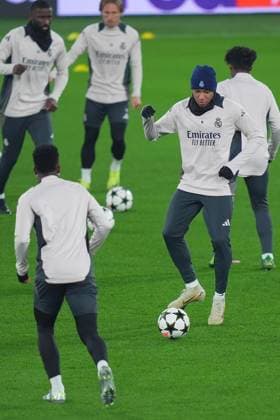 Real Madrid s Kylian Mbappe during the training session the day before the Uefa Champions League soccer match between Atalanta and Real Madrid a at the Gewiss Stadium in Bergamo, north Italy - Monday , December 9 , 2024. - Soccer .  Copyright: xSpada LaPressex