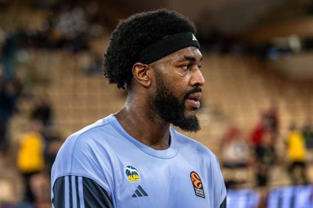 Euroleague - AS Monaco v Alba Berlin Berlin player 50 Trevion Williams is seen training before the Turkish Airlines Euroleague basketball match between AS Monaco and Alba Berlin in Gaston Medecin Hall in Monaco on December 06, 2024. Photo by Laurent Coust ABACAPRESS.COM Monaco Monaco  Copyright: xCoustxLaurent ABACAx