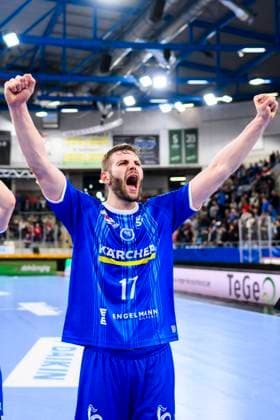 SG BBM Bietigheim TVB Stuttgart Handball 1 Bundesliga, Men, Season 2024 2025, SG BBM Bietigheim TVB Stuttgart, EgeTrans Arena Stuttgarts Samuel Röthlisberger cheers after the match Bietigheim EgeTrans Arena Baden Württemberg Germany