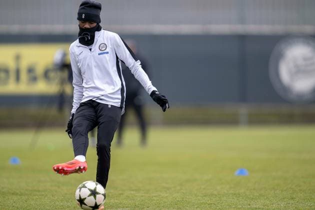 SOCCER - UEFA CL, Lille vs Sturm GRAZ,AUSTRIA,10.DEC.24 - SOCCER - UEFA Champions League, OSC Lille vs SK Sturm Graz, preview, training Sturm. Image shows Malick Yalcouye (Sturm).  GEPAxpictures xAvnixRetkoceri