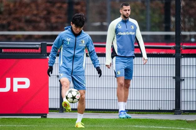 UEFA Champions League 2024-2025: training of Feyenoord Rotterdam - In-beom Hwang of Feyenoord during the training of Feyenoord in preparation of the UEFA Champions League duel against AC Sparta Prague at Trainingscomplex 1908 on 10 December 2024 in Rotterdam, The Netherlands. Copyright: xYannickxVerhoevenx