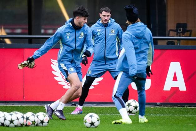 UEFA Champions League 2024-2025: training of Feyenoord Rotterdam - Santiago Gimenez of Feyenoord during the training of Feyenoord in preparation of the UEFA Champions League duel against AC Sparta Prague at Trainingscomplex 1908 on 10 December 2024 in Rotterdam, The Netherlands. Copyright: xYannickxVerhoevenx
