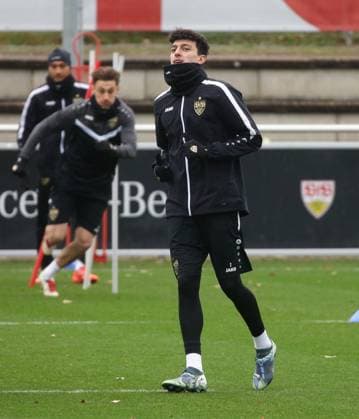 Stuttgart , Football training VfB Stuttgart , Ameen al Dakhil