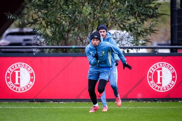 UEFA Champions League 2024-2025: training of Feyenoord Rotterdam - Calvin Stengs of Feyenoord, Ramiz Zerrouki of Feyenoord during the training of Feyenoord in preparation of the UEFA Champions League duel against AC Sparta Prague at Trainingscomplex 1908 on 10 December 2024 in Rotterdam, The Netherlands. Copyright: xYannickxVerhoevenx