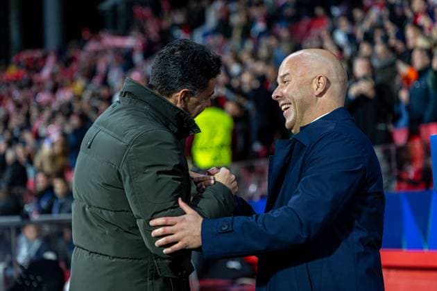 Football - UEFA Champions League - League Phase - Girona FC v Liverpool FC GIRONA, SPAIN - Tuesday, December 10, 2024: Liverpool s head coach Arne Slot (R) and Girona s head coach Miguel Ãngel Sanchez Munoz Michel during the UEFA Champions League Matchday 6 game between Girona FC and Liverpool FC at the Estadi Montilivi. (Photo by David Rawcliffe Propaganda) GIRONA Estadi Montilivi CATALONIA SPAIN  Copyright: xDavidxRawcliffex P2024-12-10-Girona_Liverpool-12
