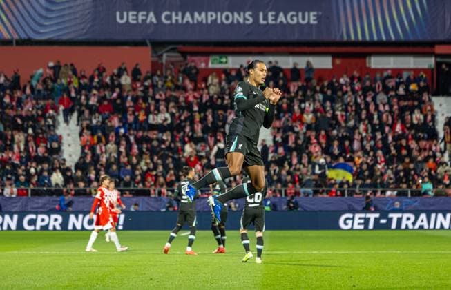 Football - UEFA Champions League - League Phase - Girona FC v Liverpool FC GIRONA, SPAIN - Tuesday, December 10, 2024: Liverpool s captain Virgil van Dijk before the UEFA Champions League Matchday 6 game between Girona FC and Liverpool FC at the Estadi Montilivi. (Photo by David Rawcliffe Propaganda) GIRONA Estadi Montilivi CATALONIA SPAIN  Copyright: xDavidxRawcliffex P2024-12-10-Girona_Liverpool-14