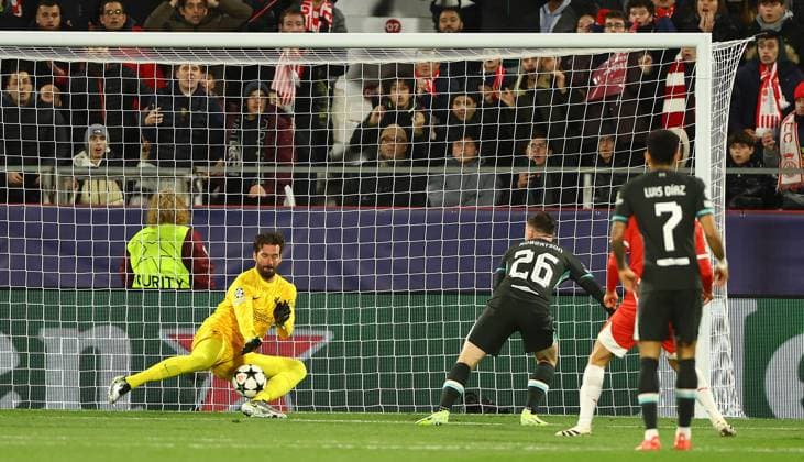 Alisson Becker of Liverpool makes a save from Alejandro FrancÃ s of Girona Girona v Liverpool, UEFA Champions League, Group Stage, Football, Estadi Montilivi, Girona, Spain - 10 Dec 2024 EDITORIAL USE ONLY No use with unauthorised audio, video, data, fixture lists, club league logos or live services. Online in-match use limited to 120 images, no video emulation. No use in betting, games or single club league player publications.  Copyright: xKieranxMcManus Shutterstockx 14984460q