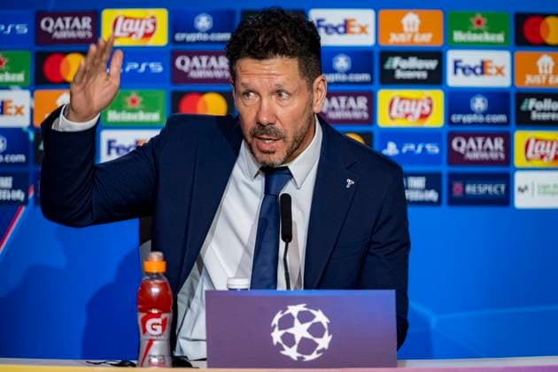 Champions League 2024 25 League Phase MD6: Atletico Madrid press conference, PK, Pressekonferenz Diego Pablo Simeone, head coach of Atletico de Madrid, seen speaking during the UEFA Champions League 2024 25 League Phase MD6 training and press conference at Estadio Riyadh Air Metropolitano on December 10, 2024 in Madrid, Spain. Madrid Estadio Riyadh Air Metropolitano Madrid Spain Copyright: xAlbertoxGardinx AGardin_20241210_Football_Champions_Atletico_Madrid_PC_0027