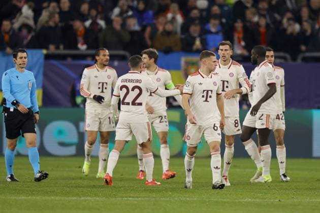 GELSENKIRCHEN, 10-12-2024 , Stadium Veltins-Arena , football, Champions League, season 2024 2025, Bayern Munchen players celebrating 1-1 during the match Shakhtar Donetsk - Bayern Munchen Shakhtar Donetsk - Bayern Munchen  x26976694x Copyright: