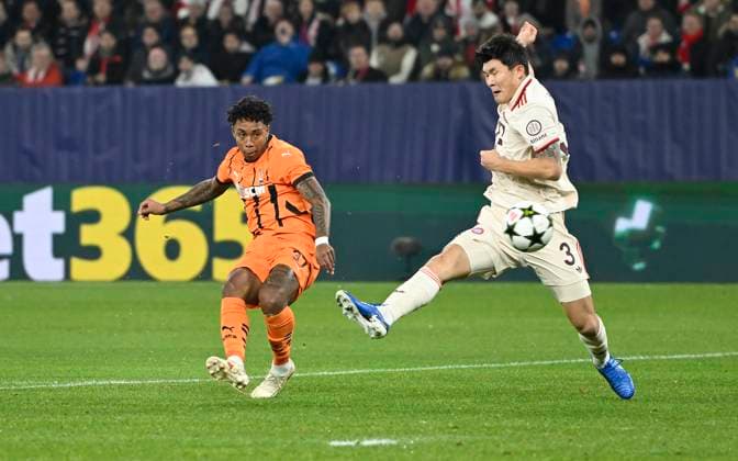 KEVIN Donetsk scores the goal for 1 0, action, against Min Jae KIM r M , Football Champions League, Matchday 6, Shakhtar Donetsk FC Bayern Muenchen M , on 10 12 2024 in Gelsenkirchen Germany UEFA regulations prohibit any use of photographs as image sequences and or quasi video Â
