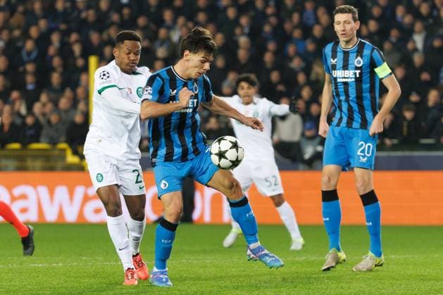 Sporting s Geny Catamo and Club s Ardon Jashari fight for the ball during a soccer game between Belgian Club Brugge KV and Portuguese club Sporting CP, Tuesday 10 December 2024 in Brugge, on the sixth day of the UEFA Champions League league phase. KURTxDESPLENTER  x107894462x