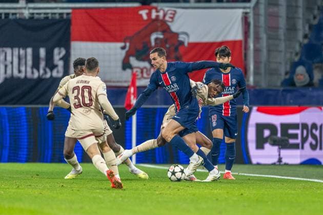 SOCCER - UEFA CL, RBS vs PSG SALZBURG,AUSTRIA,10.DEC.24 - SOCCER - UEFA Champions League, Red Bull Salzburg vs Paris Saint German. Image shows Fabian Ruiz (PSG).  GEPAxpictures xWolfgangxKofler
