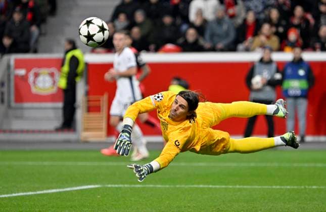 BayArena Leverkusen, 10 12 2024, Soccer UEFA Champions League Season 2024 25 6 Matchday, Bayer 04 Leverkusen B04 vs Inter Milan INT TW Yann Sommer INT
