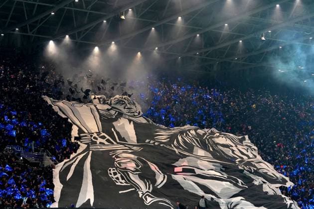 Atalanta s supporters during the Uefa Champions League soccer match between Atalanta BC and Real Madrid at Gewiss Stadium in Bergamo, north Italy - Tuesday , December 10 , 2024. - Soccer .  Copyright: xSpada LaPressex