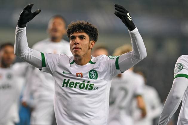241210 Champions League MD 6 Club Brugge vs Sporting CP players of Sporting with Joao Simoes (52) of Sporting celebrate after scoring the 0-1 goal during a soccer game between Belgian Club Brugge KV and Portugese Sporting CP Lissabon in the UEFA Champions League League Phase day 6 of the 2024-25 season, on Tuesday 10 December 2024 in Brugge , Belgium . PHOTO Isosport David Catry Brugge Belgium  Copyright: xDavidxCatryx 20241210DC1_3531