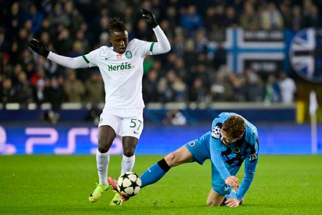 Club Brugge v Sporting CP - UEFA Champions League BRUGGE, BELGIUM - DECEMBER 10 : Quenda Geovany forward of Sporting CP and Skov Olsen Andreas forward of Club Brugge during the UEFA Champions League 2024 25 League Phase MD6 match between Club Brugge and Sporting CP on December 10, 2024 in Brugge, Belgium, 10 12 2024 Brugge Belgium  Copyright: xPeterxDexVoechtx