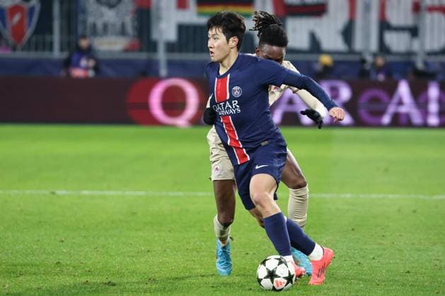 SOCCER - UEFA CL, RBS vs PSG SALZBURG,AUSTRIA,10.DEC.24 - SOCCER - UEFA Champions League, Red Bull Salzburg vs Paris Saint German. Image shows Lee Kang-in (PSG).  GEPAxpictures xDavidxGeieregger