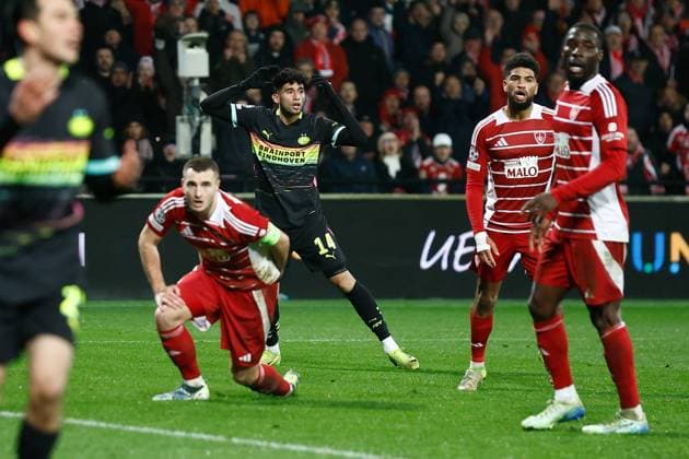 GUINGAMP, 10-12-2024. Stade de Roudourou. UEFA Champions League season 2024 25, match between PSV and Stade Brest 29 PSV player Ricardo Pepi disappointed Brest - PSV  x26978290x Copyright: