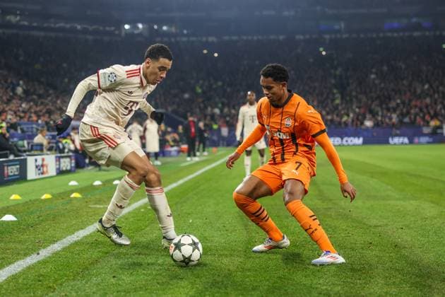 10 12 2024, Football, Season 2024 2025, Champions League, Matchday 6, Shakhtar Donetsk FC Bayern Munich, Jamal Musiala FC Bayern Munich , Shakhtars Taras Stepanenko Gelsenkirchen Veltins Arena NRW Germany xRHR PHOTO TRx Copyright: TimxRehbein RHR-FOTOx RHR-FOTO TR
