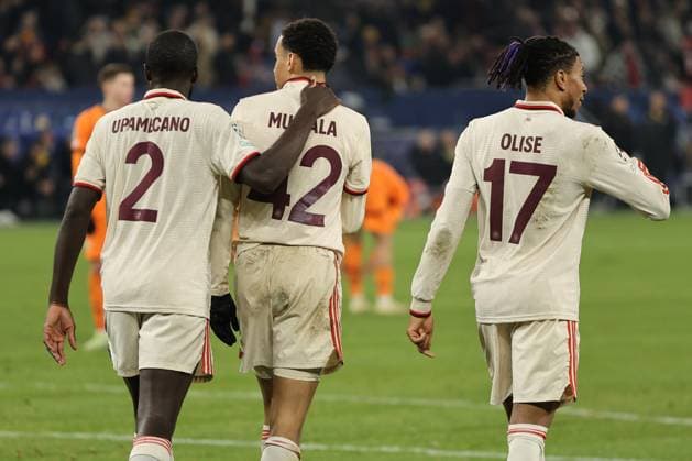 The players of FC Bayern Munich celebrate the goal to 1 4 by Jamal Musiala FC Bayern Munich during the match of the Champions League season 2024 25 Shakhtar Donetsk FC Bayern Munich Copyright Thomas Pakusch Copyright: Thomas Pakusch