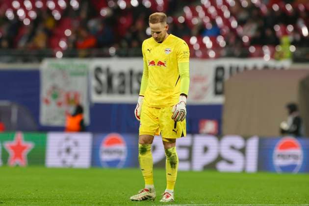Goalkeeper Peter Gulacsi RB Leipzig looks disappointed, UEFA Champions League 2024 25 League Phase MD6, RB Leipzig v Aston Villa FC, Red Bull Arena on December 10, 2024 in Leipzig, Germany Photo by Marco Steinbrenner DeFodi Images Goalkeeper Peter Gulacsi RB Leipzig looks dejected, UEFA Champions League 2024 25 League Phase MD6, RB Leipzig v Aston Villa FC, Red Bull Arena Leipzig , December 10, 2024 in Leipzig, Germany Photo by Marco Steinbrenner DeFodi Images Defodi 700 leipzig aston 20241210 077 Defodi-700