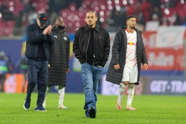 Xavi Simons RB Leipzig looks disappointed, UEFA Champions League 2024 25 League Phase MD6, RB Leipzig v Aston Villa FC, Red Bull Arena on December 10, 2024 in Leipzig, Germany Photo by Marco Steinbrenner DeFodi Images Xavi Simons RB Leipzig looks disappointed, UEFA Champions League 2024 25 League Phase MD6, RB Leipzig v Aston Villa FC, Red Bull Arena Leipzig , December 10, 2024 in Leipzig, Germany Photo by Marco Steinbrenner DeFodi Images Defodi 700 leipzig aston 20241210 088 Defodi-700