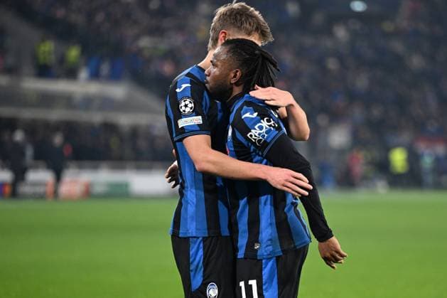 Atalanta BC v Real Madrid C.F. - UEFA Champions League 2024 25 League Phase MD6 Charles De Ketelaere and Ademola Lookman of Atalanta BC celebrate after a goal during the UEFA Champions League League Stage match, phase MD6, between Atalanta BC and Real Madrid CF in Bergamo, Italy, on December 10, 2024, at Gewiss Stadium. Bergamo Italy  Copyright: xTizianoxBallabiox originalFilename:ballabio-atalanta241210_npI1J.jpg