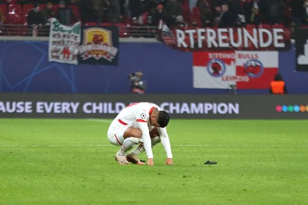 UEFA Champions League RB Leipzig vs Aston Villa FC, 10 12 24 Benjamin Henrichs 39, RB Leipzig squats disappointed on the pitch, defeat Football, UEFA Champions League, Season 2024 2025 RB Leipzig vs Aston Villa FC on 10 12 24 at the Red Bull Arena, Leipzig Copyright: xBEAUTIFULxSPORTS JanxKaeferx