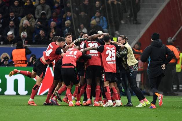 Nordi Mukiele Bayer 04 Leverkusen goal celebration, celebrates with his team after scoring 1 0 during the UEFA Champions League 2024 25 League Phase matchday 6 match between Bayer 04 Leverkusen and Inter Milan, BayArena on December 10, 2024 in Leverkusen, Germany, Germany Photo by Ralf Treese DeFodi Images Nordi Mukiele Bayer 04 Leverkusen goal celebration, cheers with his team after scoring the 1 0 goal during the UEFA Champions League 2024 25 League Phase MD6 match between Bayer 04 Leverkusen and FC Internazionale Milano at BayArena on December 10, 2024 in Leverkusen, Germany Defodi 521 LEVINT20241210 032 Defodi-521