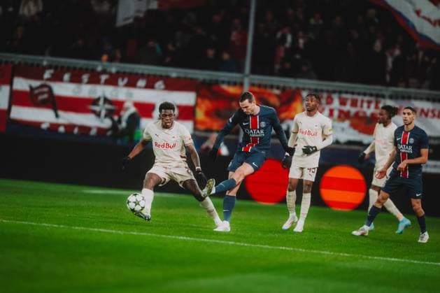 UEFA Champions League : FC Salzburg - Paris Saint Germain SALZBURG, DECEMBER 10: Lucas Gourna-Douath of FC Salzburg in action during the UEFA Champions League league phase match FC Salzburg vs. Paris Saint Germain on December 10, 2024 in Salzburg, Austria. Copyright: xAndreasxSchaadx-xFCxRedxBullxSalzburgx _AS23220LR