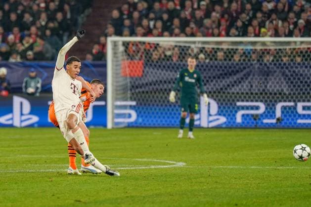 Football UEFA Champions League 2024 2025, Matchday 6 FC Shakhtar Shakhtar Donetsk vs FC Bayern Munich Arena AufSchalke Gelsenkirchen Jamal Musiala FC Bayern Munich, 42 Copyright: xJOERANxSTEINSIEKx