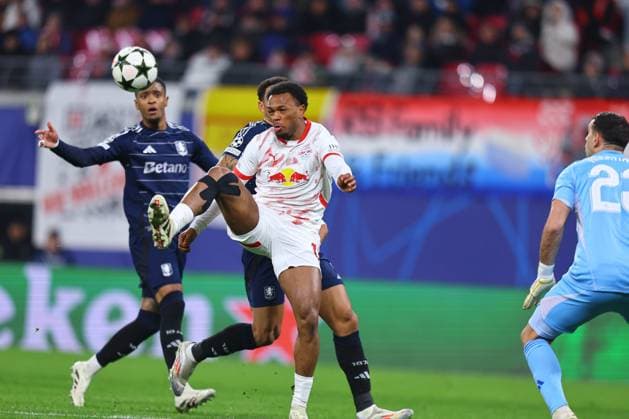 2024.12.10 Lipsk pilka nozna UEFA Liga Mistrzow sezon 2024 2025 RB Lipsk - Aston Villa FC N z bramka gol radosc na 1-1 Lois Openda Foto Pawel Andrachiewicz PressFocus 2024.12.10 Leipzig Football - UEFA Champions League season 2024 2025 RB Leipzig - Aston Villa FC bramka gol radosc na 1-1 Lois Openda Credit: Pawel Andrachiewicz PressFocus NEWSPIX.PL --- newspix.pl POLAND OUT! 