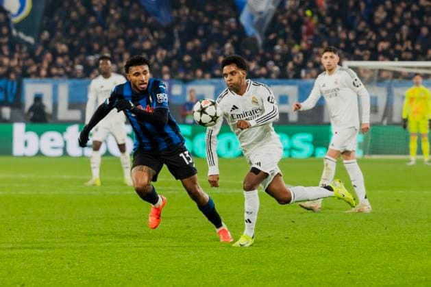 Atalanta BC V Real Madrid - UEFA Champions League 2024 25 Rodrygo and Ederson play during the UEFA Champions League 2024 25 match between Atalanta BC and Real Madrid in Bergamo, Italy, on December 10, 2024, at Gewiss Stadium Bergamo Italy  Copyright: xMairoxCinquettix originalFilename:cinquetti-atalanta241210_npTcH.jpg
