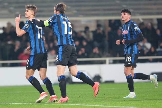 Atalanta BC v Real Madrid C.F. - UEFA Champions League 2024 25 League Phase MD6 Charles De Ketelaere of Atalanta BC 1907 celebrates after scoring a goal during the UEFA Champions League 2024 2025 League Phase MD6 football match between Atalanta BC and Real Madrid CF at Gewiss Stadium in Bergamo, Italy, on December 10, 2024. Bergamo Italy  Copyright: xRobertoxTommasinix originalFilename:tommasini-atalanta241210_npNiT.jpg